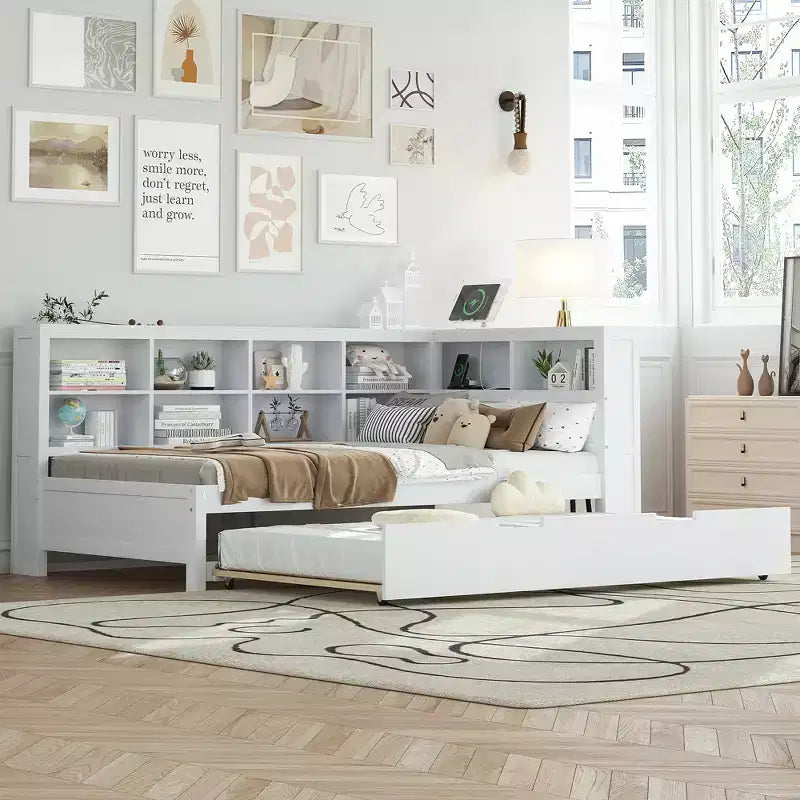Letto a giorno in legno a una piazza e mezza con letto estraibile, libreria contenitore e stazione di ricarica USB, Bianco