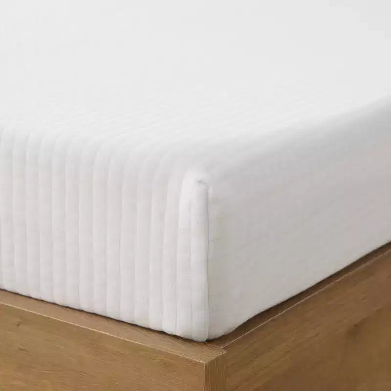 Materasso in memory foam con gel da 15 cm e rivestimento in tessuto antimicrobico - Room Essentials