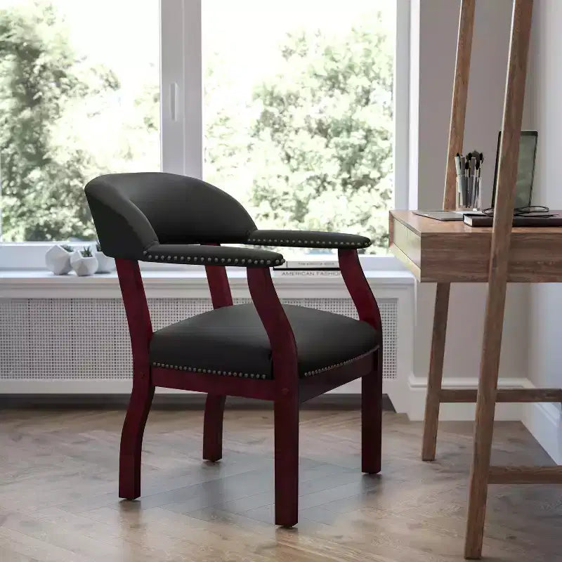 Sedia per conferenze Emma e Oliver con borchie decorative