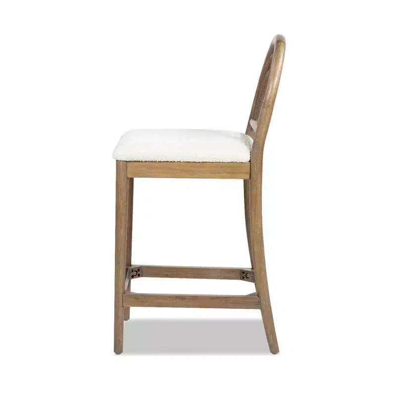 Sgabello da bancone con schienale arcuato in legno e imbottito, set da 2, bouclé bianco avorio
